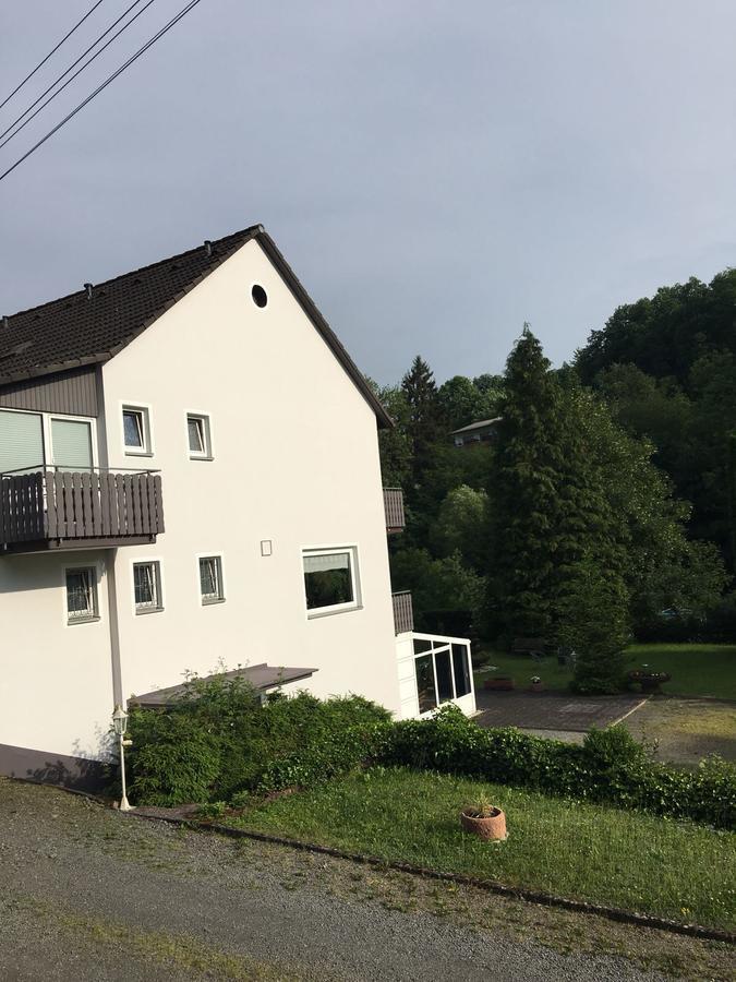 ホテル Auszeit Am Eifelsteig ダウン エクステリア 写真